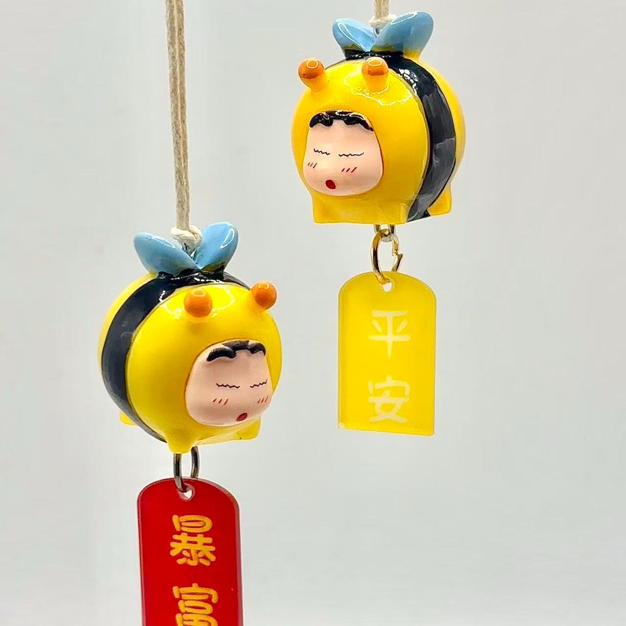 Crayon Shin-chan Bee Cosplay F - Car Accessories For Inside ulasan dan harga